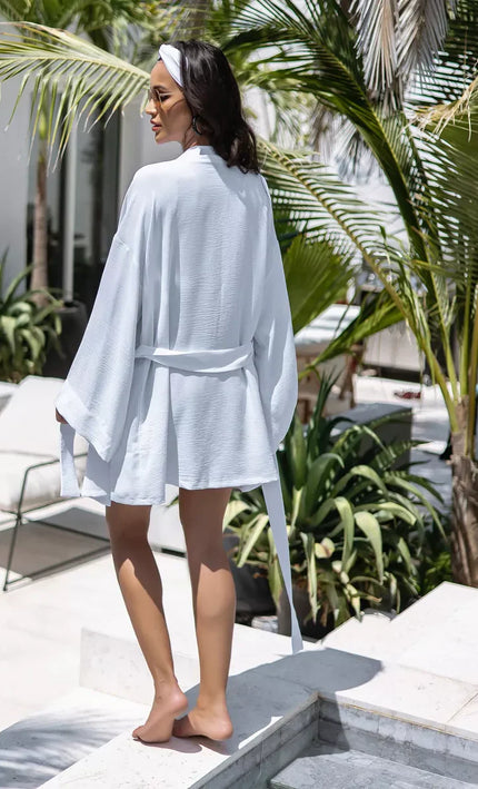 Kimono court blanc texturé gaufré manches larges ceinture bohème chic femme maison plage KOELEX