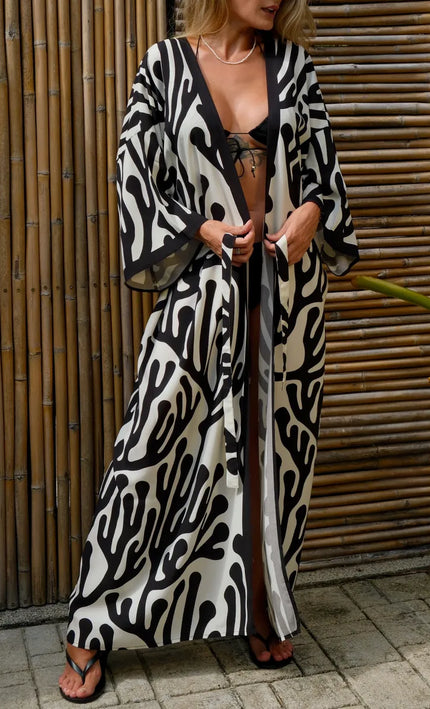 Kimono long imprimé feuilles Noir Zébré manches larges fente bohème femme plage Lumière Bohème