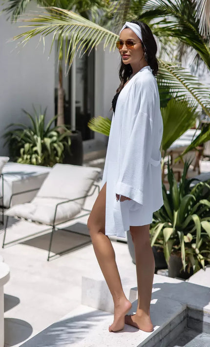 Kimono court blanc texturé gaufré manches larges ceinture bohème chic femme maison plage KOELEX