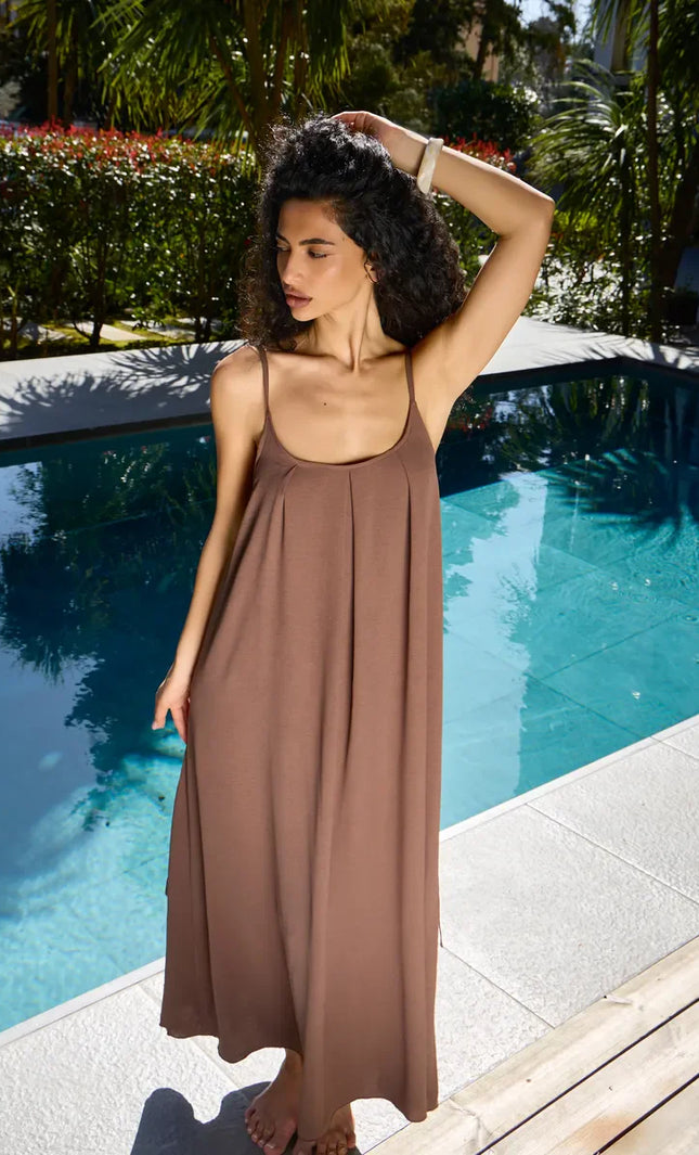 Robe maxi bretelles fines drapée ceinture cordon fluide Cacao bohème femme été plage Lumière Bohème