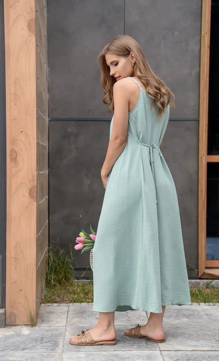 Robe maxi bretelles fines drapée ceinture cordon fluide Vert Sauge bohème femme été plage Lumière Bohème