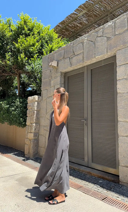 Robe maxi col licou dos nu gris bohème chic femme soirée festival Cannes KOELEX
 